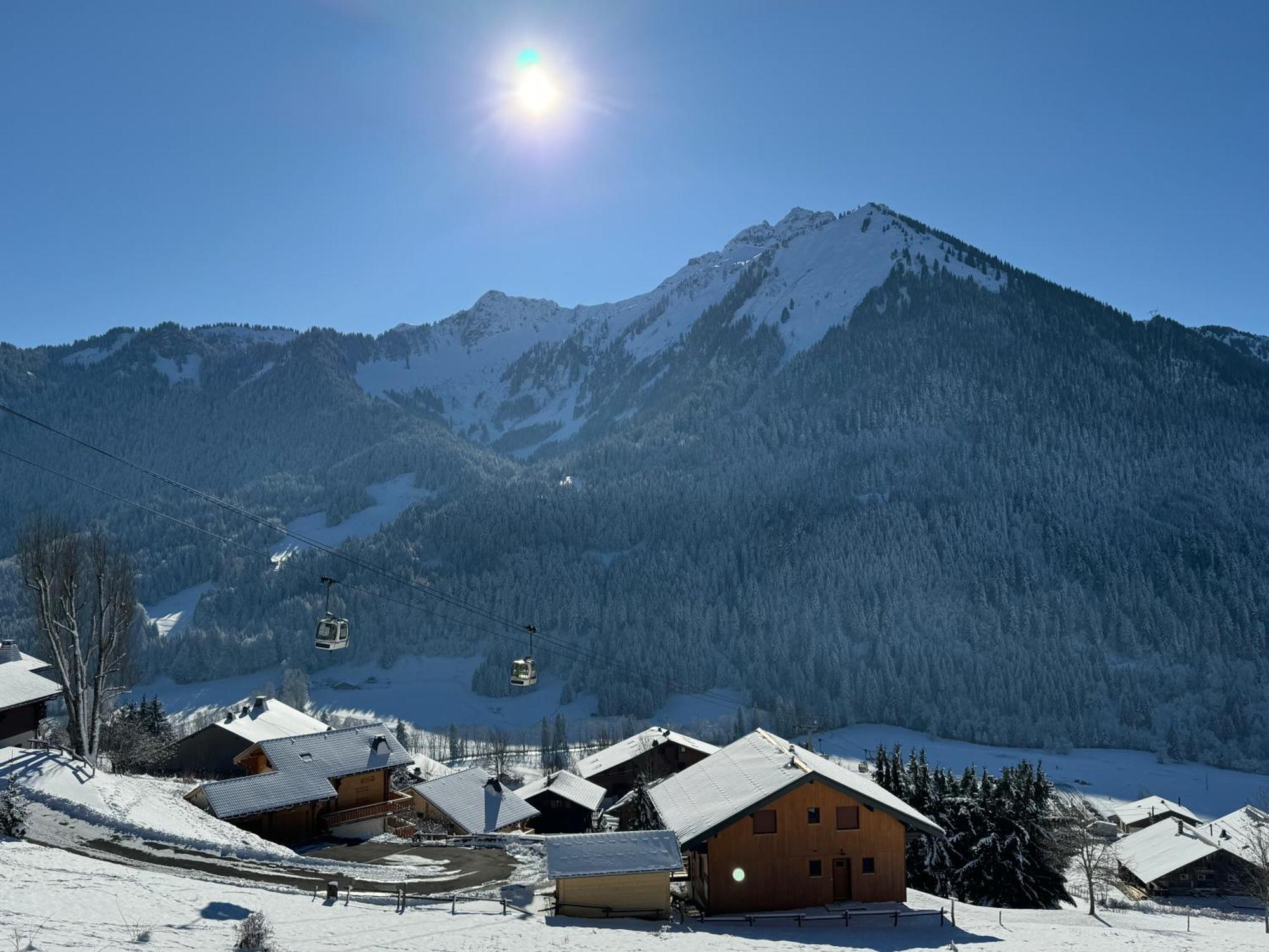 Charming, Cosy Chalet Nestled In A Breathtaking Surrounding With Spectacular, Stunning Mountain Views Ла-Шапель-д'Абонданс Экстерьер фото