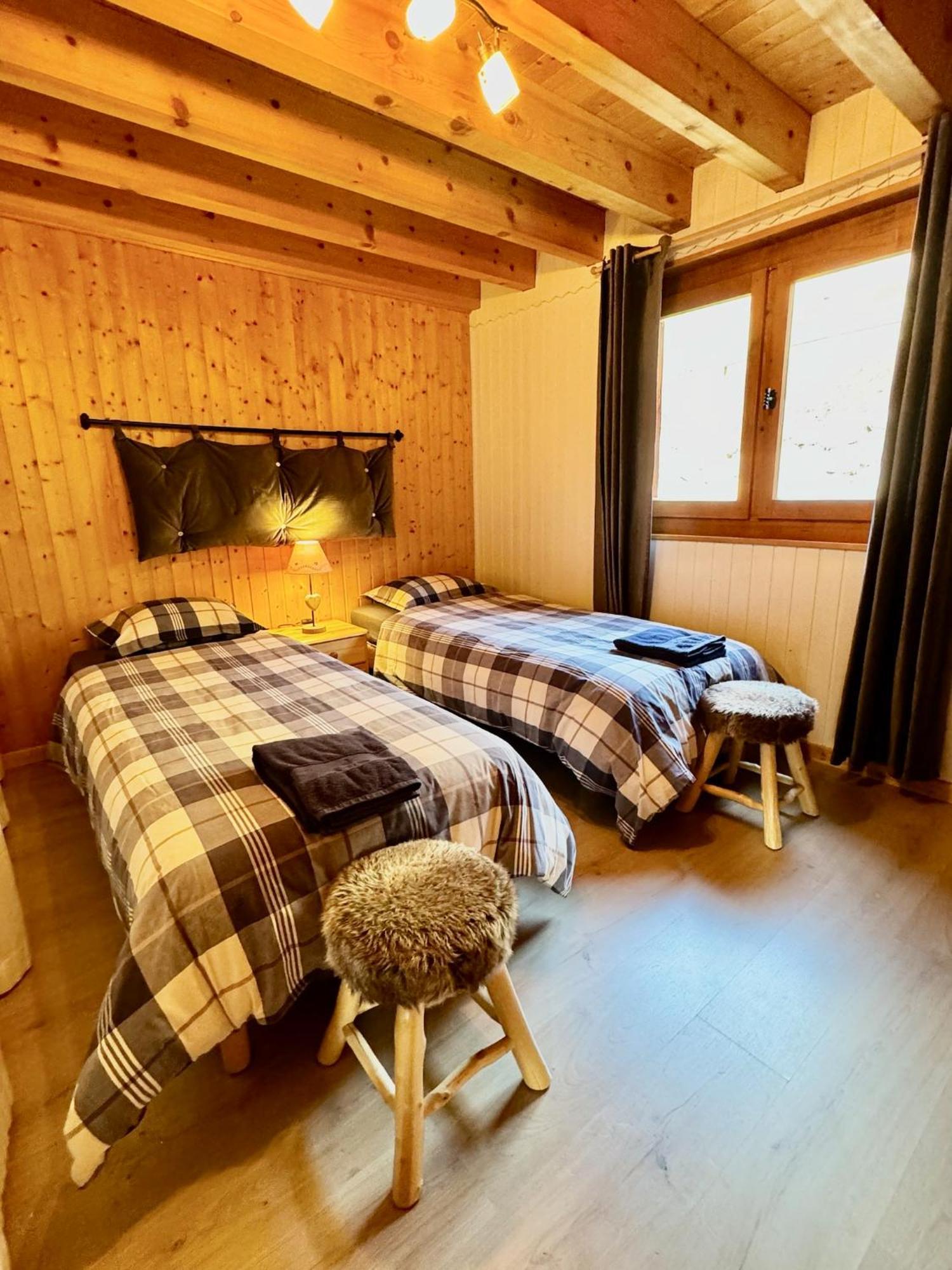 Charming, Cosy Chalet Nestled In A Breathtaking Surrounding With Spectacular, Stunning Mountain Views Ла-Шапель-д'Абонданс Экстерьер фото